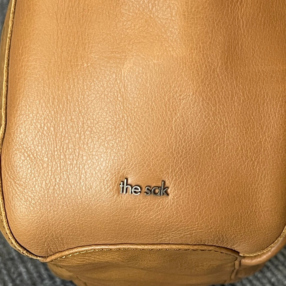 The Sak Bolinas Embossed Leather Shoulder Bag Tan Boho Tooled Western NWOT - Picture 9 of 16